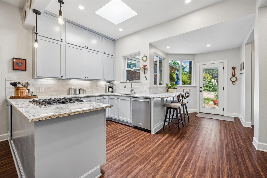 Condo in Austin, Texas, United States 5 - 18041454