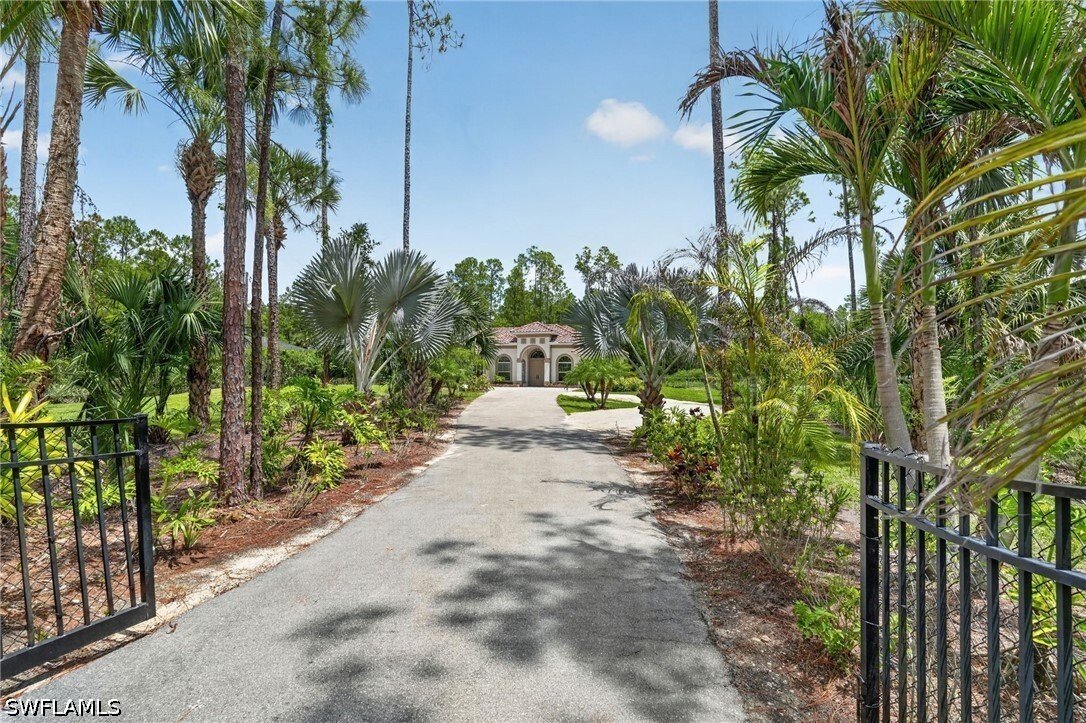 House in Naples, Florida, United States 1 - 18044258