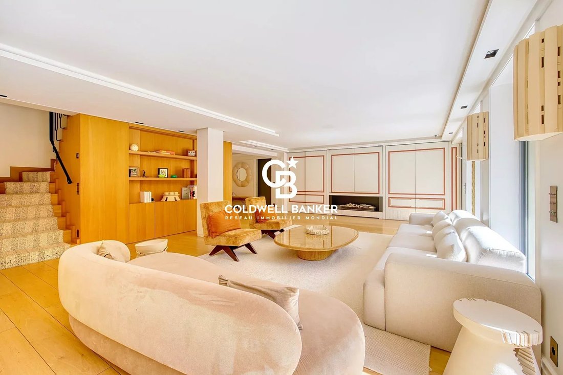 House in Saint James-Général Koenig, Neuilly-sur-Seine, France 5 - 18042749