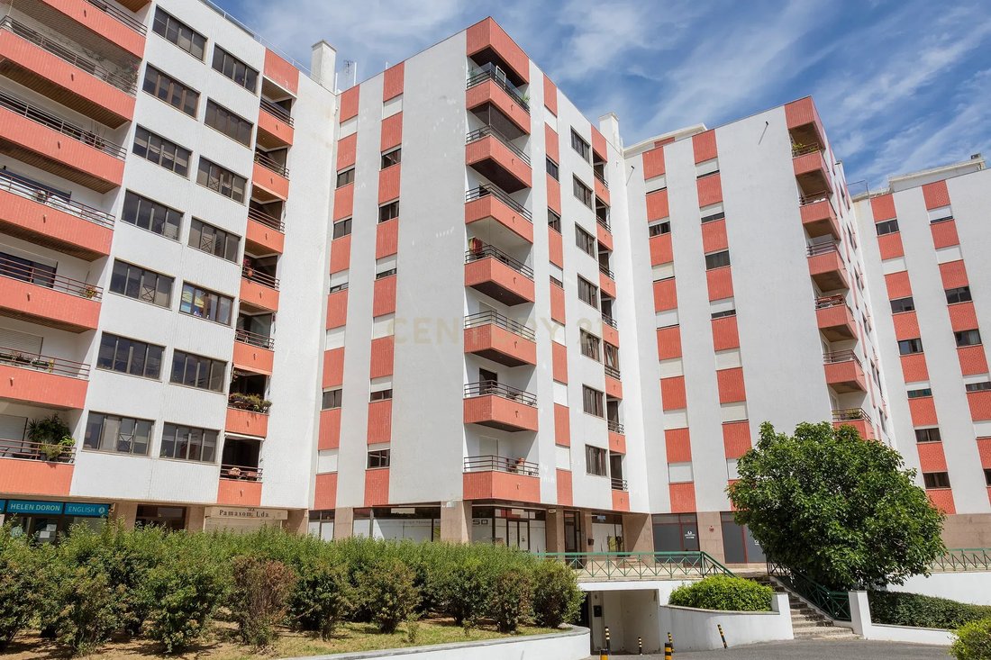 Apartment in Alges, Lisbon, Portugal 2 - 18041133