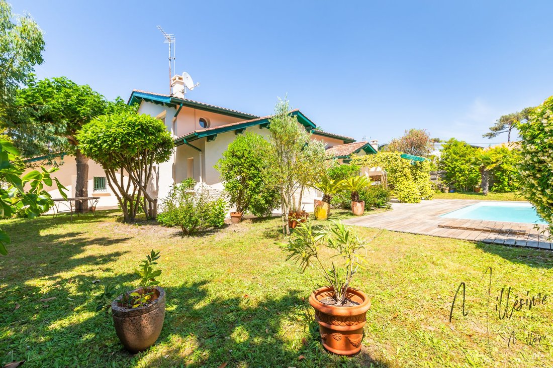 House in Anglet, Nouvelle-Aquitaine, France 2 - 18043454