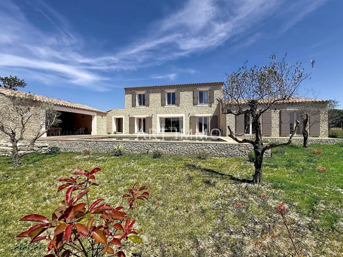 Haus in Gordes, Provence-Alpes-Côte d'Azur, Frankreich 1 - 17837272