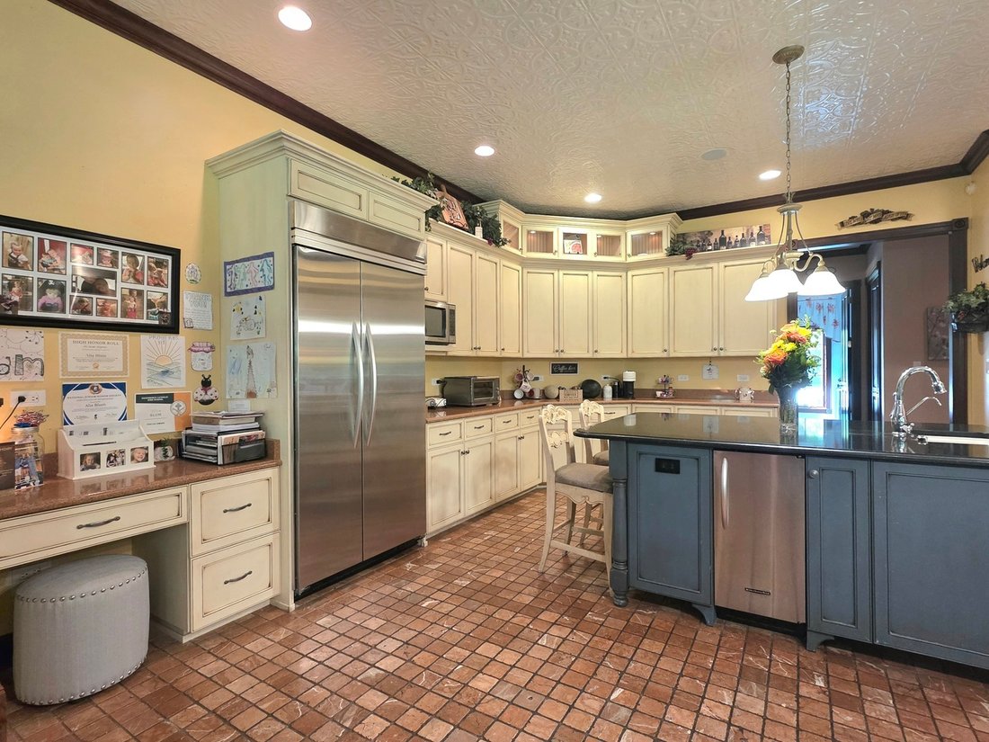 House in New Lenox, Illinois, United States 4 - 18040666