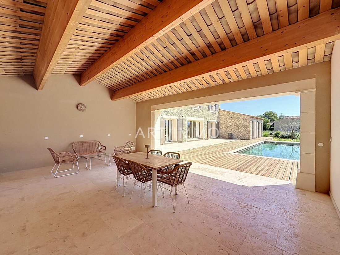 Haus in Gordes, Provence-Alpes-Côte d'Azur, Frankreich 4 - 17837272