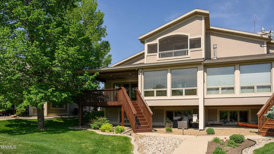 Townhouse in Bismarck, North Dakota, United States 2 - 18043242