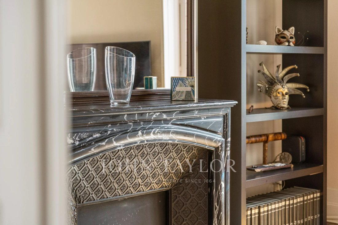 Apartment in Hôtel de Ville-Quinconce-Saint Seurin-Fondaudège, Bordeaux, France 2 - 18045082