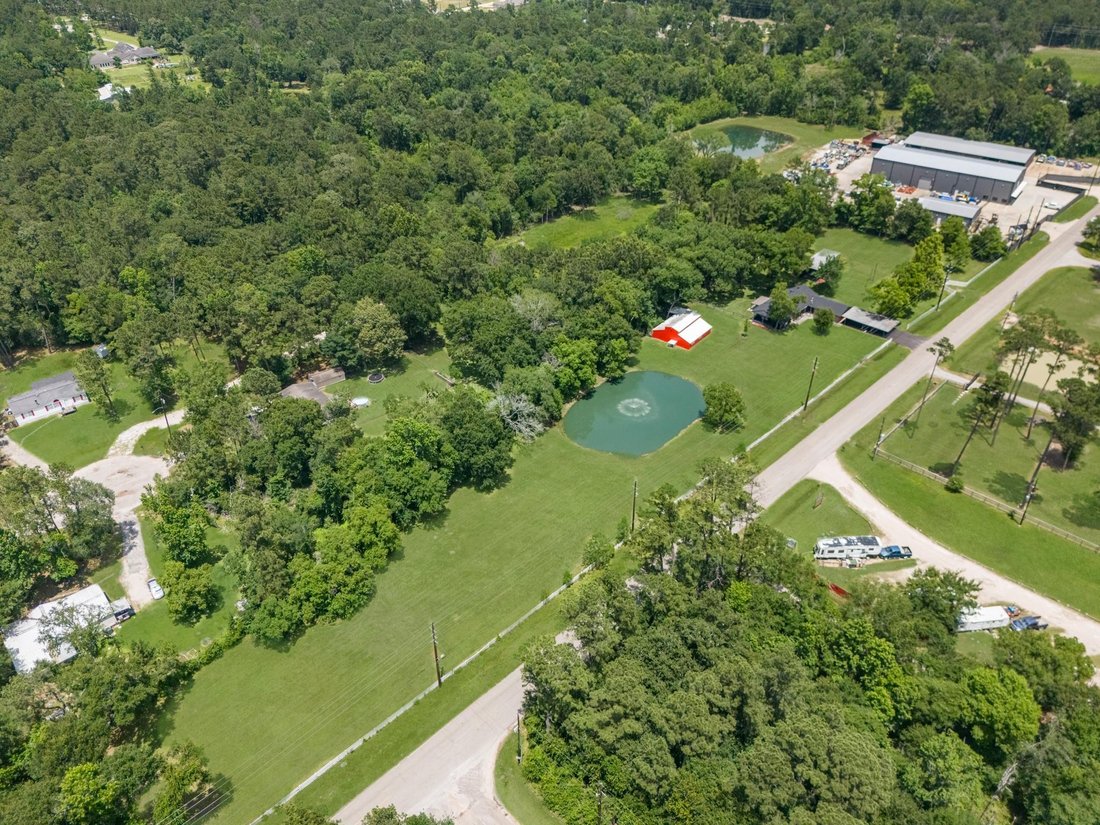 House in Magnolia, Texas, United States 2 - 18037433