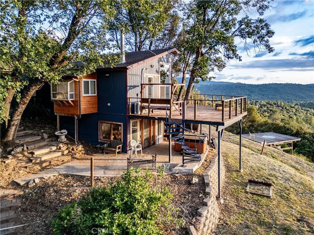 House in Oakhurst, California, United States 4 - 18049992