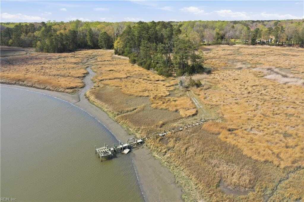 House in Suffolk, Virginia, United States 4 - 18040822