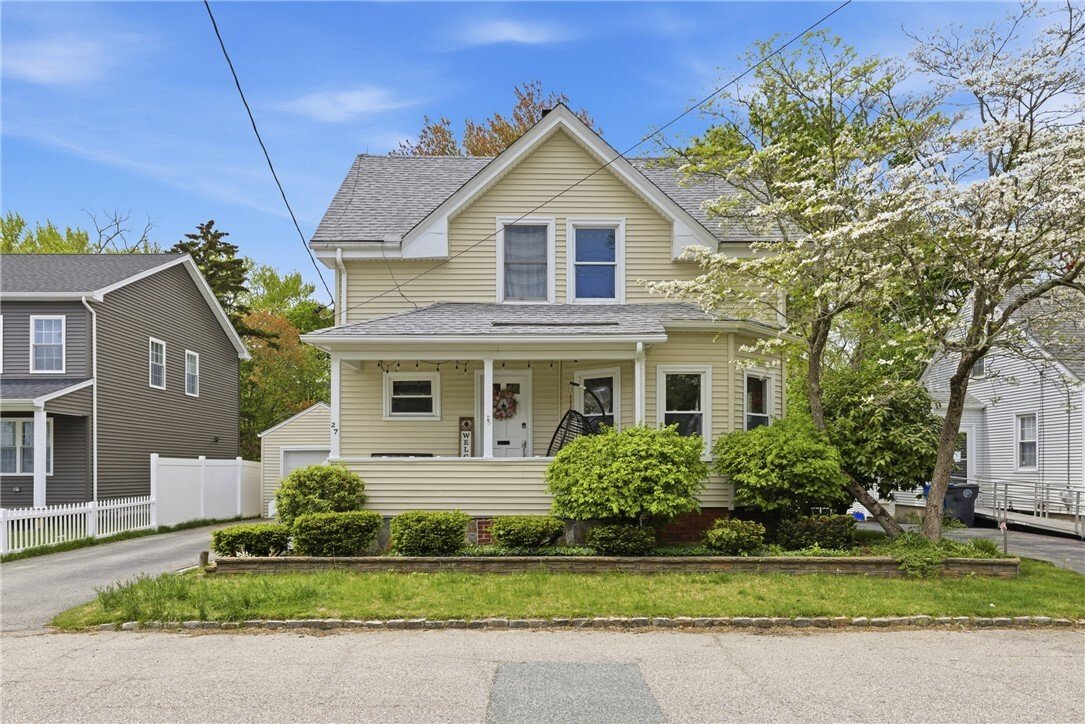 House in Cranston, Rhode Island, United States 1 - 18040584