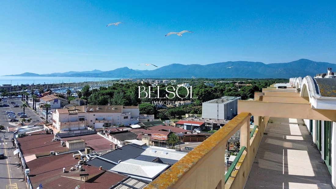 Apartment in Saint-Cyprien, Occitania, France 4 - 17990461