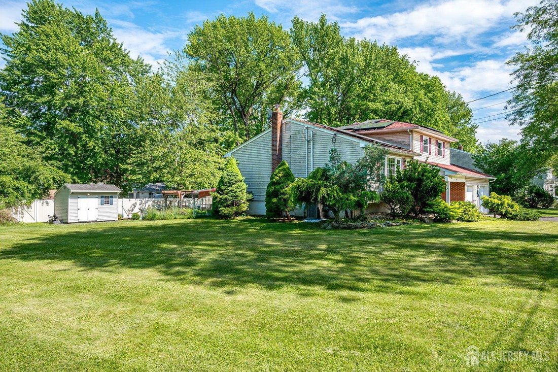 House in Metuchen, New Jersey, United States 3 - 18045358