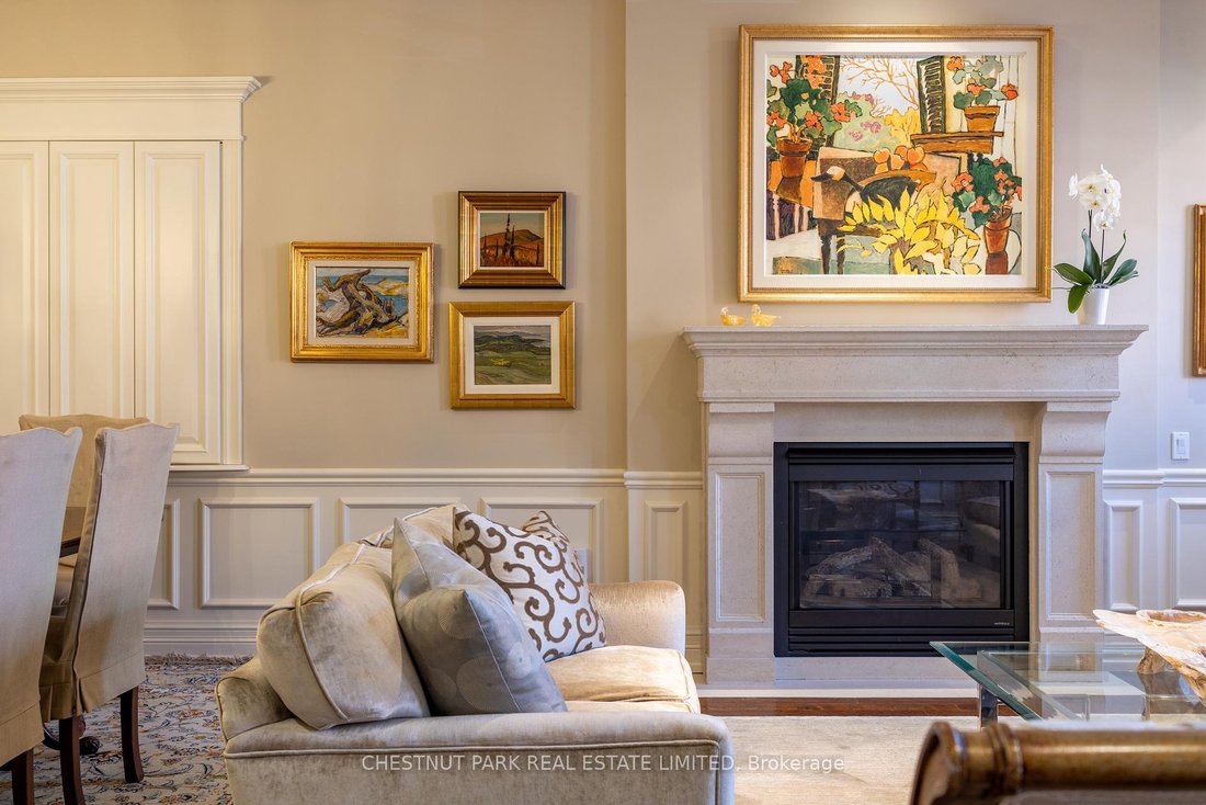 Villa in Toronto, Ontario, Canada 4 - 18045199