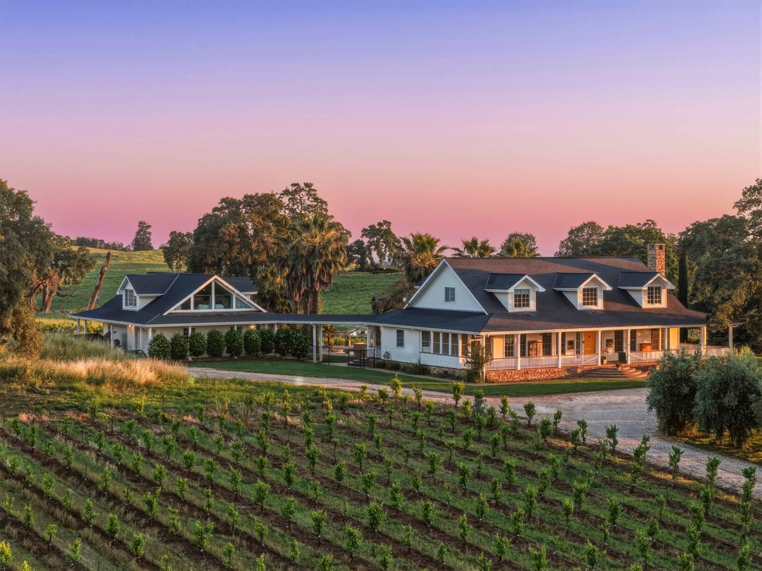 Plymouth, California, United States 1 - 18035467