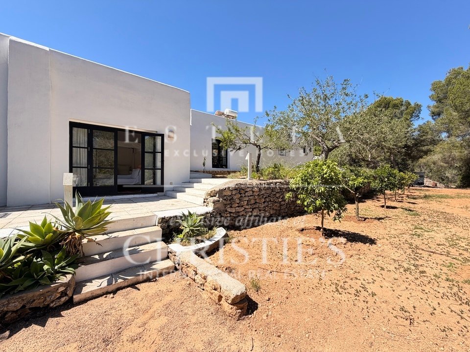 Villa in Roca Llisa, Santa Eularia des Riu, Balearic Islands 4 - 18037182