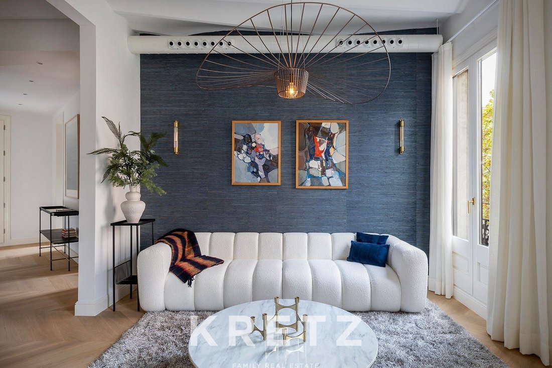 Apartment in Eixample, Barcelona, Spain 3 - 18042818