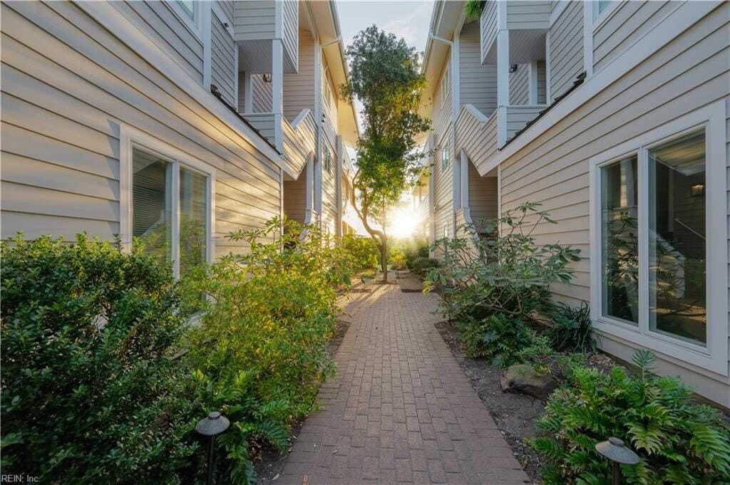 Condo in Virginia Beach, Virginia, United States 2 - 18041140