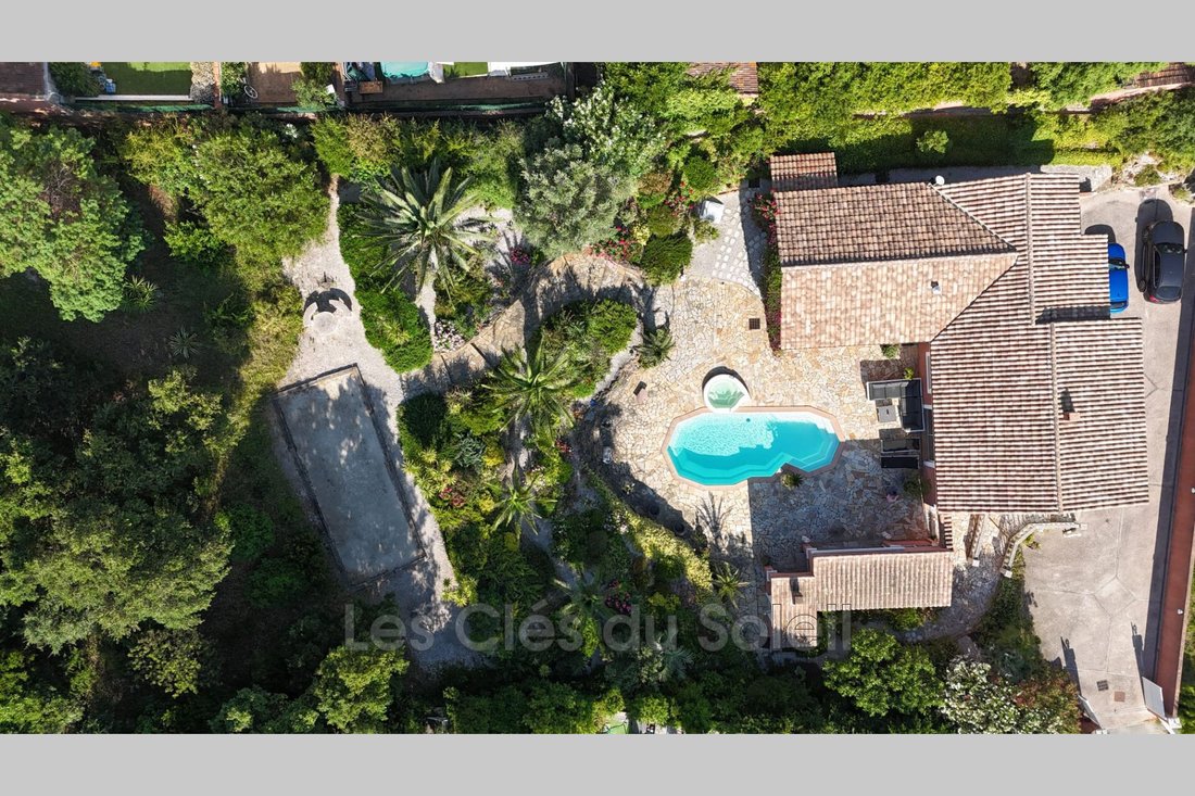 Villa in Centre Ville - Peyron, La Seyne-sur-Mer, France 1 - 17220556