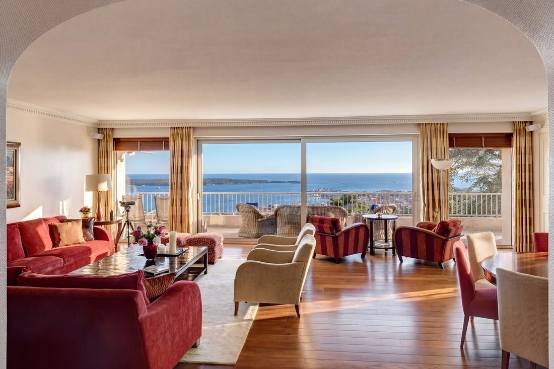 Apartment in Saint Nicolas, Cannes, France 3 - 18045002