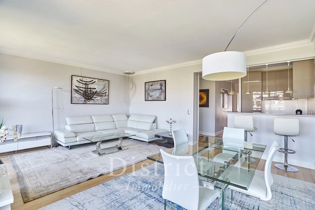 Apartment in Porte Dauphine, Paris 16e Arrondissement, Paris 5 - 12034345