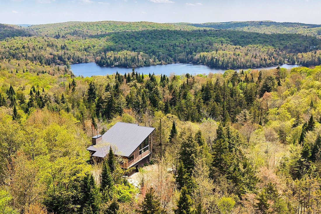 House in Wentworth North, Quebec, Canada 2 - 17361473