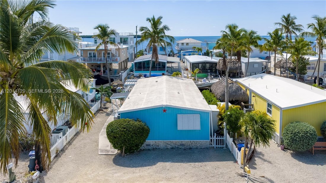 Key Largo, Florida, United States 2 - 18036325
