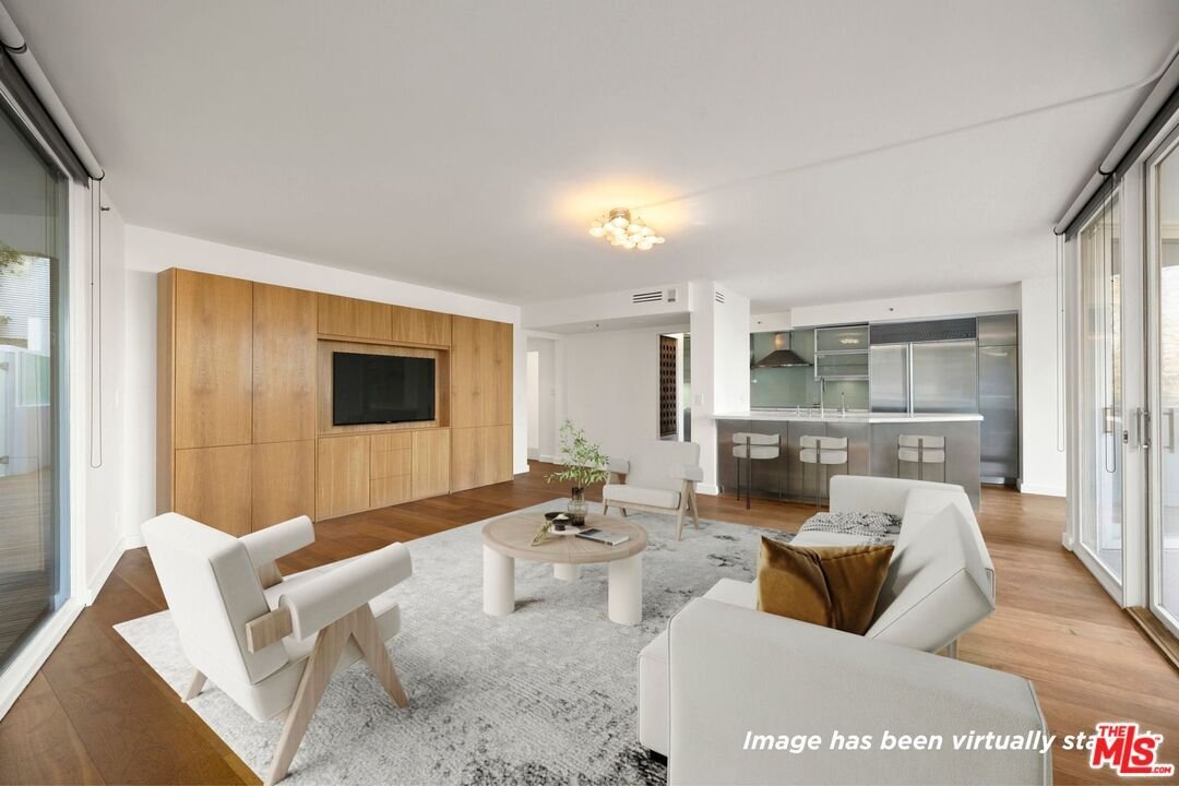 Condo in Santa Monica, California, United States 5 - 18047152