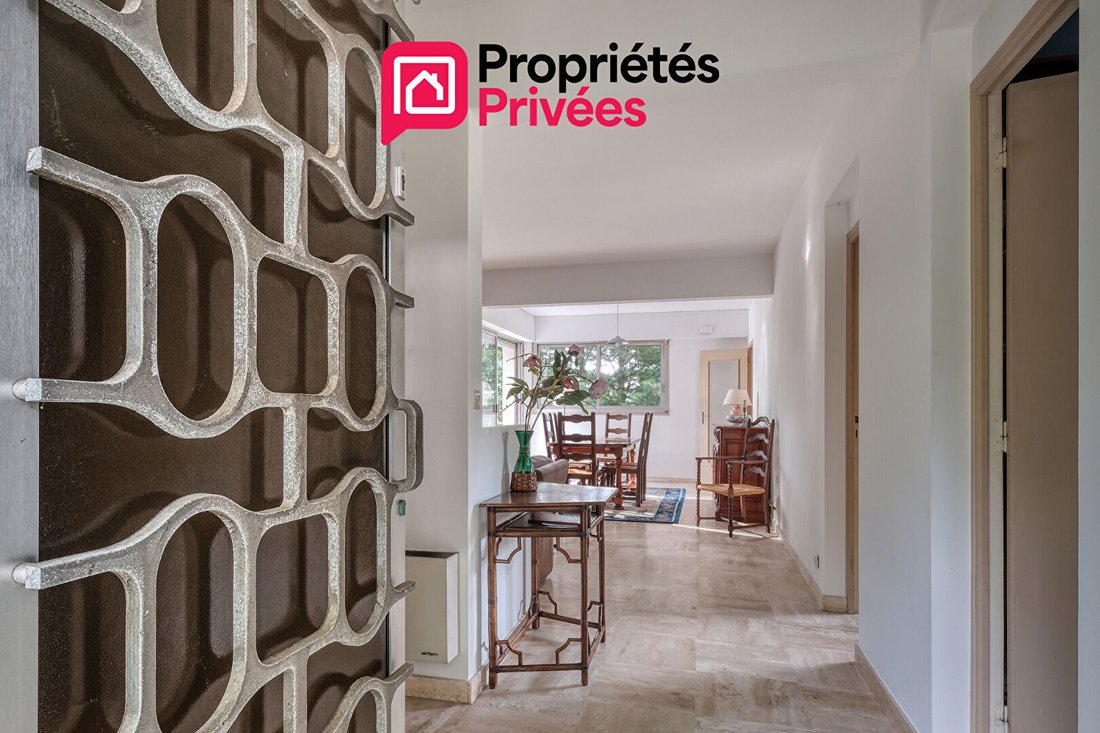 Villa in Saint-Cheron, Ile-de-France, France 1 - 18039066