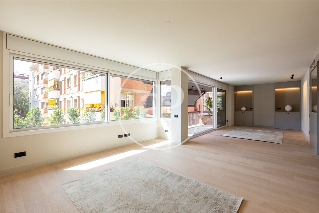 Apartment in Sarrià-Sant Gervasi, Barcelona, Spain 1 - 18044318