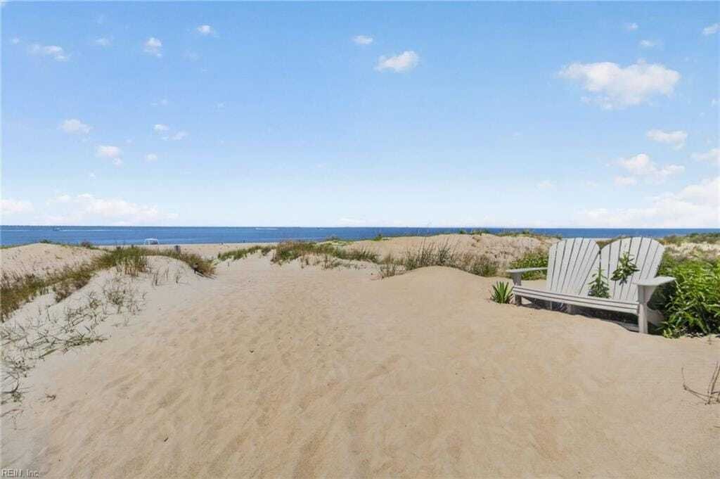 Condominio en Virginia Beach, Virginia, Estados Unidos 1 - 18041053