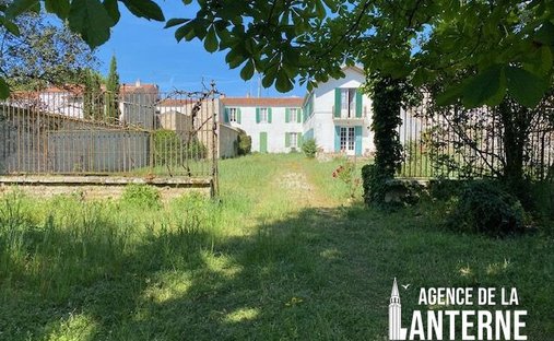 House in Saint-Pierre-d'Oléron, Nouvelle-Aquitaine, France 1