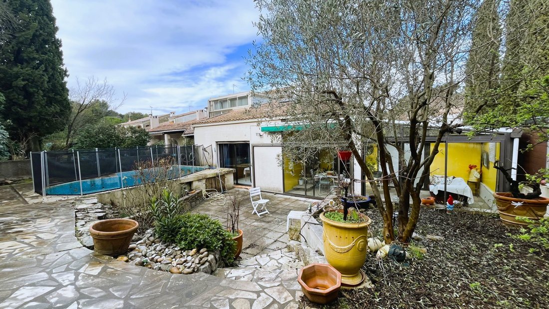Altro a Montpellier, Occitania, Francia 2 - 18043469