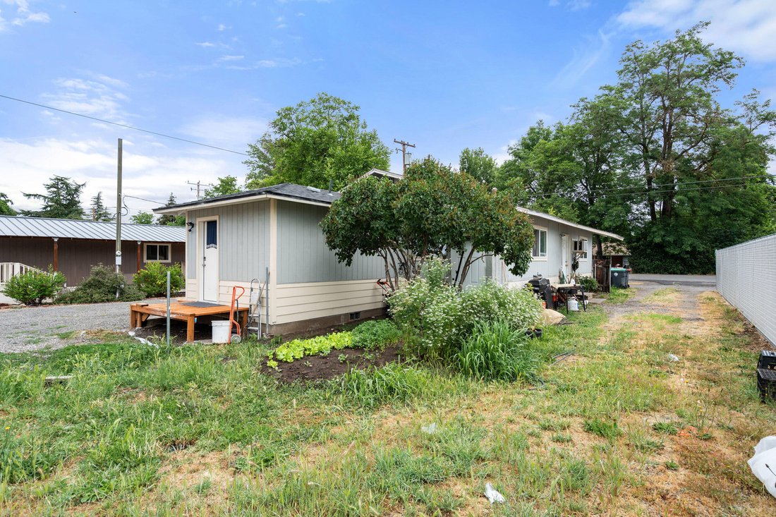 Medford, Oregon, United States 5 - 18040536