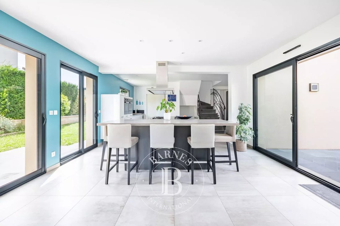 House in Sud, Triel-sur-Seine, France 5 - 18045020