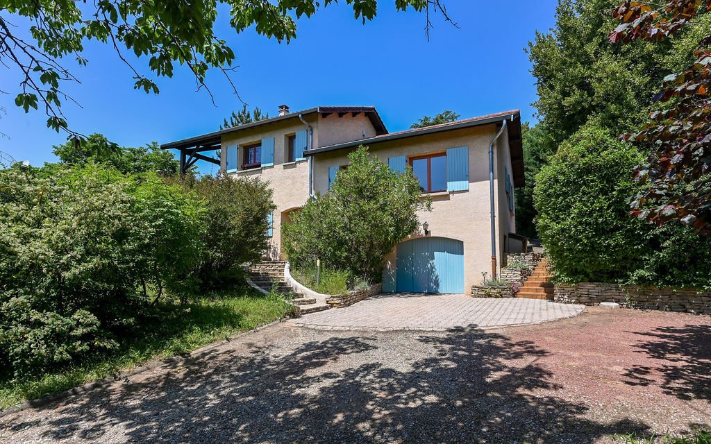 House in Sainte-Foy-lès-Lyon, Auvergne-Rhône-Alpes, France 1 - 18040844