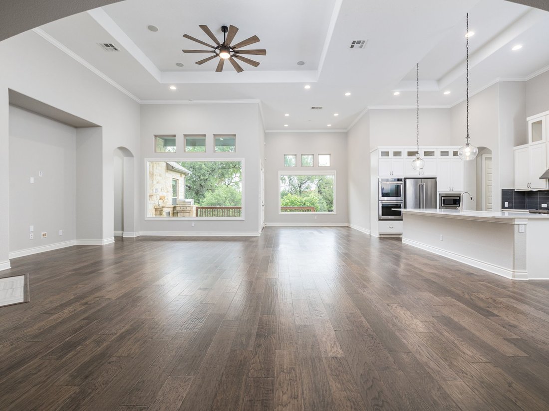 House in Georgetown, Texas, United States 5 - 18045353