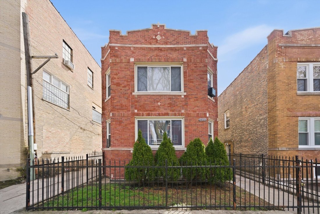 Chicago, Illinois, United States 1 - 18040627