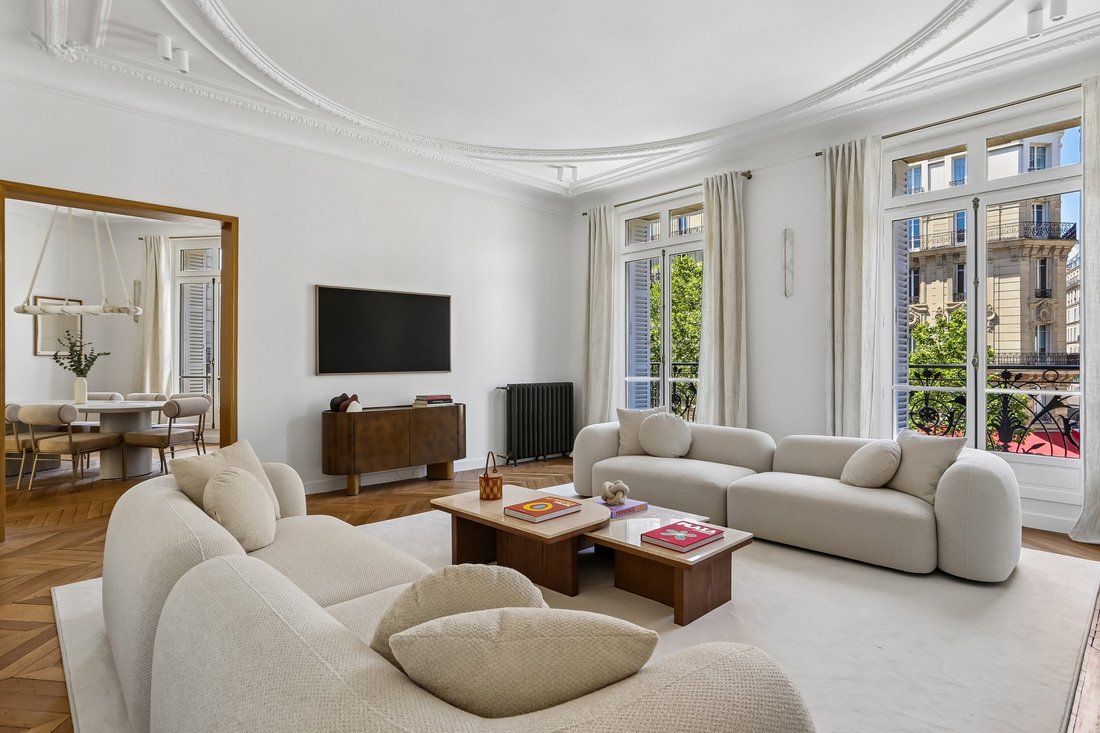 Apartment in Vaugirard-Parc des Expositions, Paris 15e Arrondissement, Paris 2 - 18045086