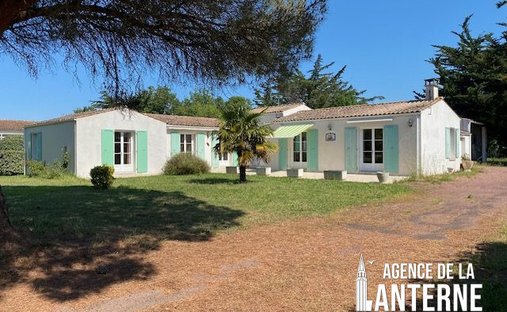 Haus in Saint-Pierre-d'Oléron, Neu-Aquitanien, Frankreich 1