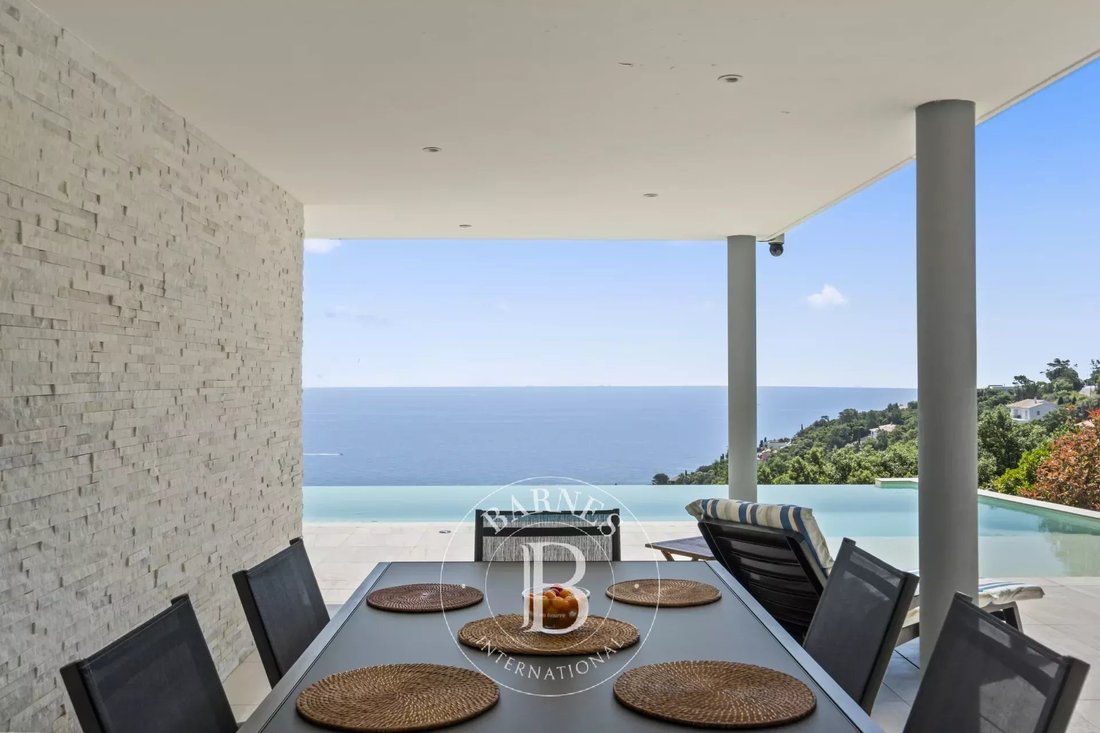 House in Les Issambres, Roquebrune-sur-Argens, France 3 - 18046627
