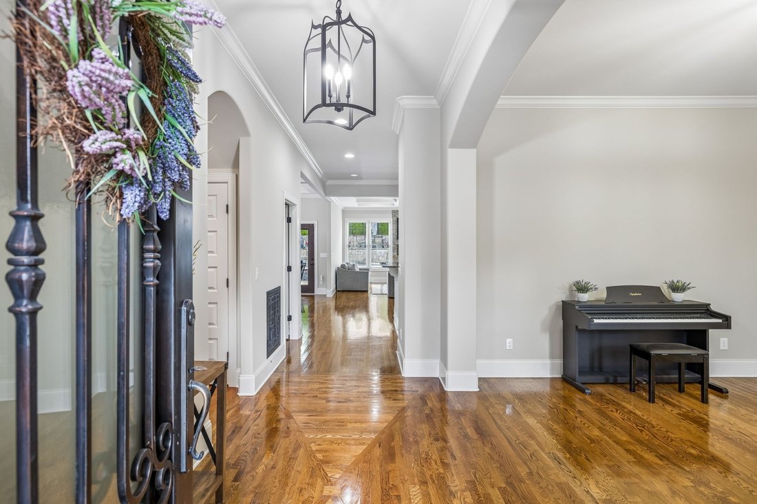 House in Forest Hills, Tennessee, United States 5 - 18049968