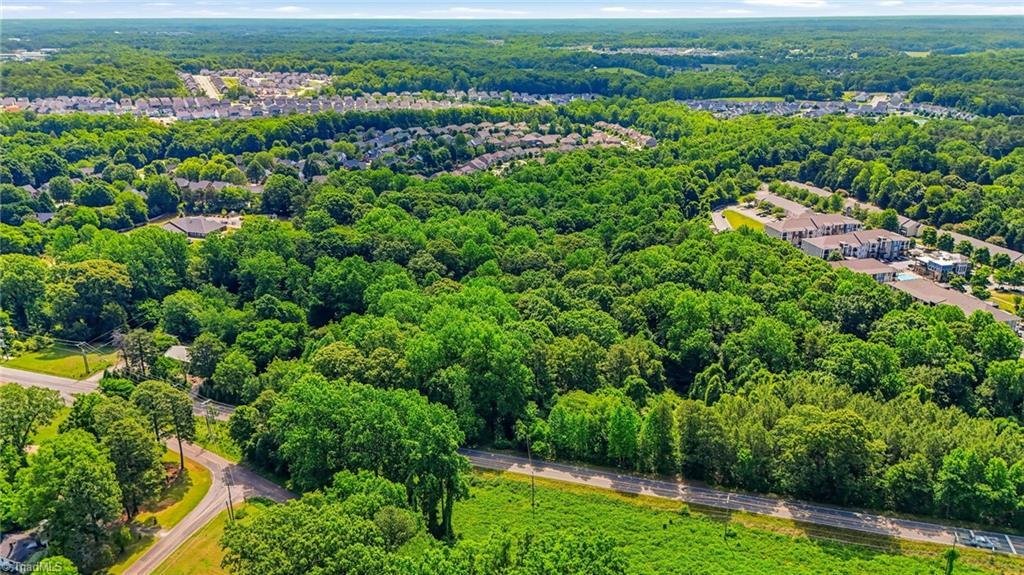 Land in Mooresville, North Carolina, United States 4 - 18047535