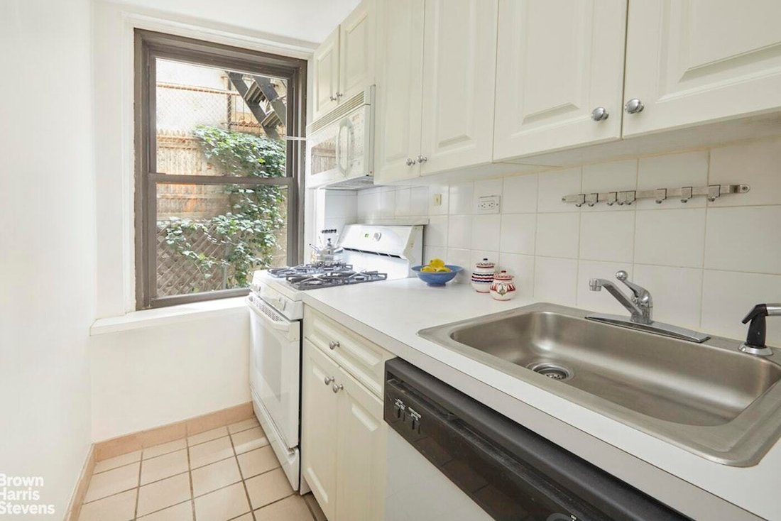 Co Op in New York, New York, United States 4 - 18031191
