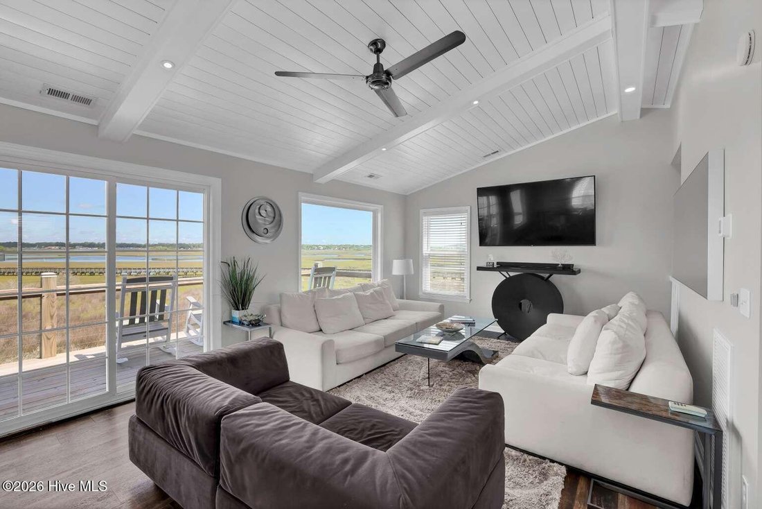 House in Surf City, North Carolina, United States 3 - 18042275
