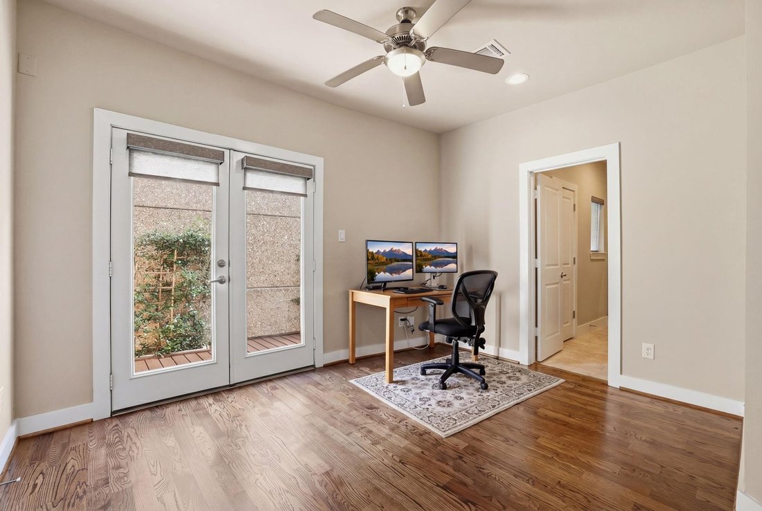 House in Houston, Texas, United States 4 - 18037191