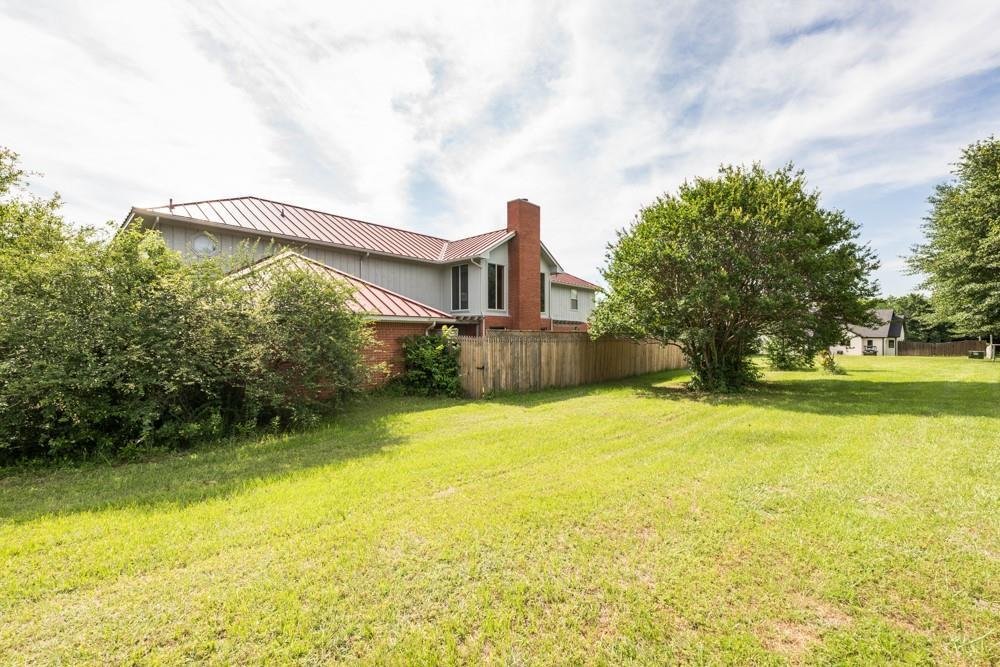 House in Lantana, Texas, United States 4 - 17988902