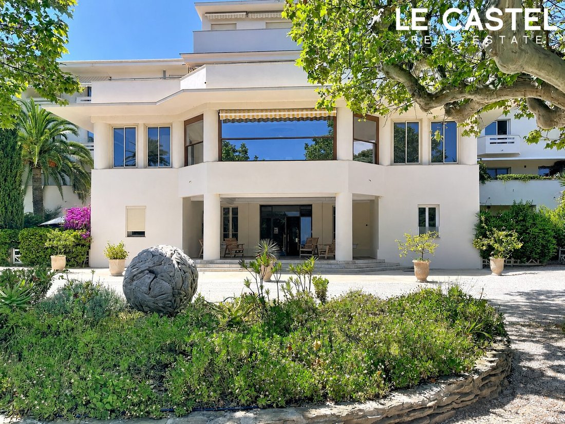 Apartment in La Ciotat, Provence-Alpes-Côte d'Azur, France 1 - 18043427