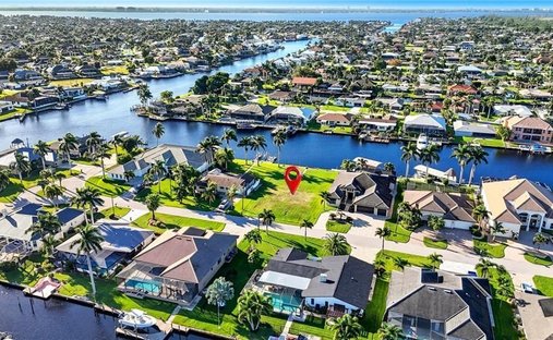 Land in Cape Coral, Florida, United States 1