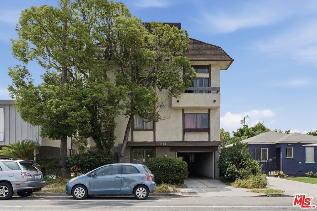 Condo in Los Angeles, California, United States 1 - 18047176