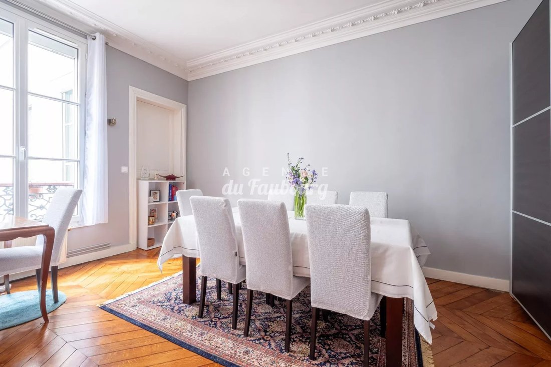 Appartamento a San Vincenzo de Paoli-Lariboisière, Paris 10e Arrondissement, Parigi 3 - 18047291